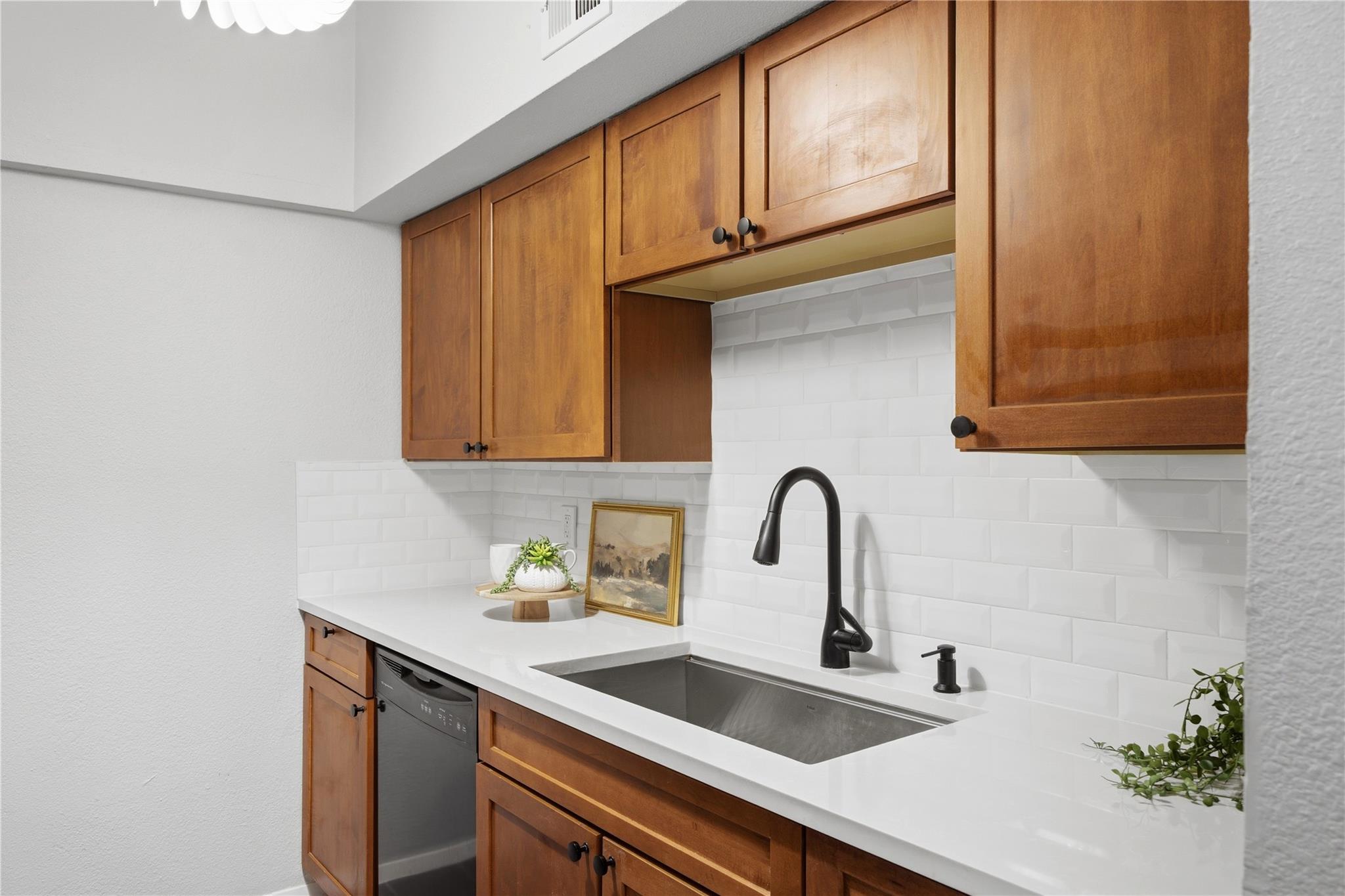 1509 W 39 1/2 Street Austin TX 78756