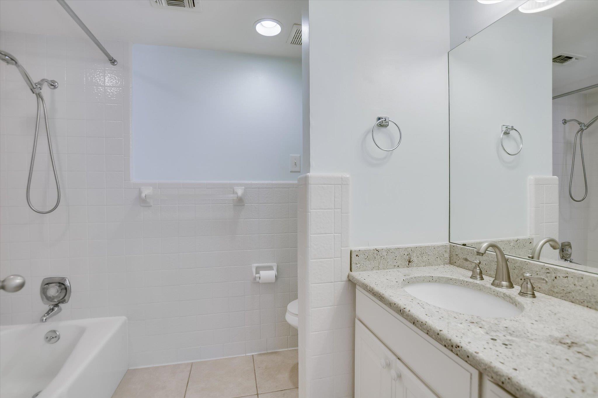 8113 East Court Austin TX 78759