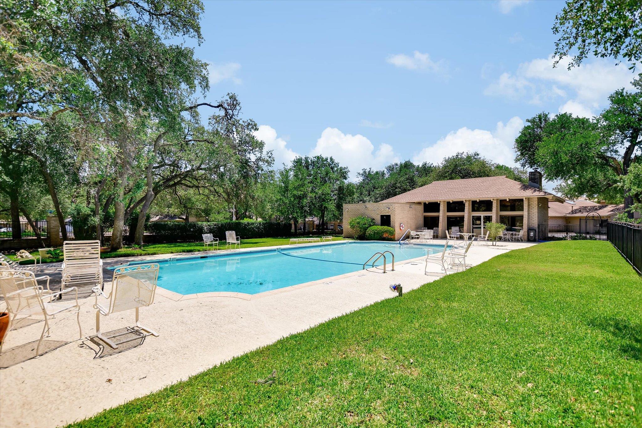 8113 East Court Austin TX 78759