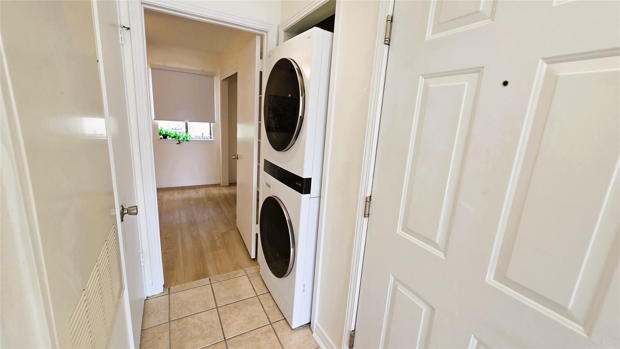 6810 Deatonhill Drive Austin TX 78745