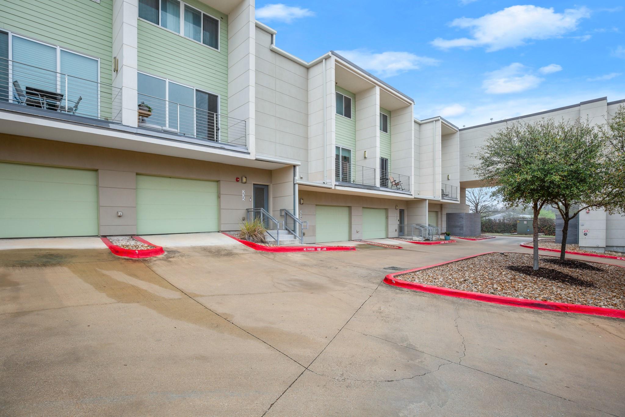 604 N Bluff Drive Austin TX 78745