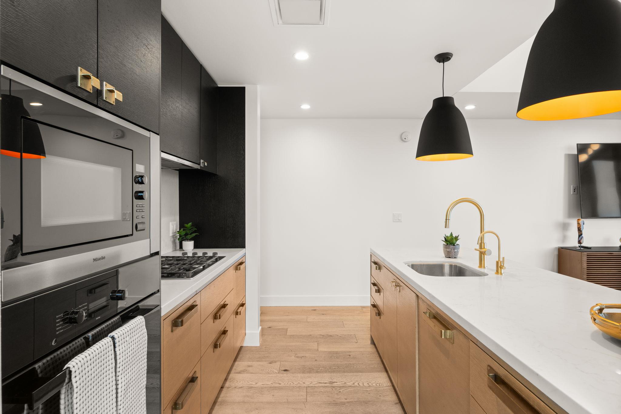 70 Rainey Street Austin TX 78701