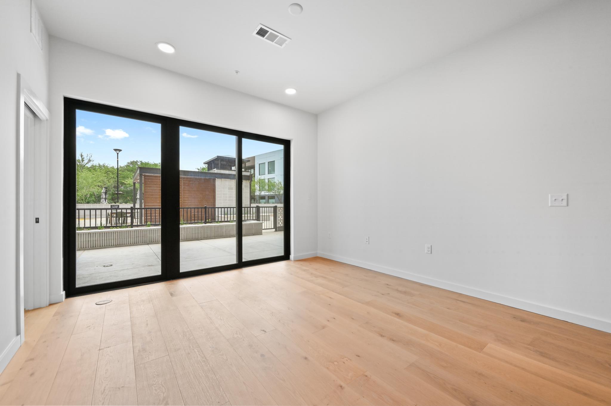 2209 S 1st Street Austin TX 78704