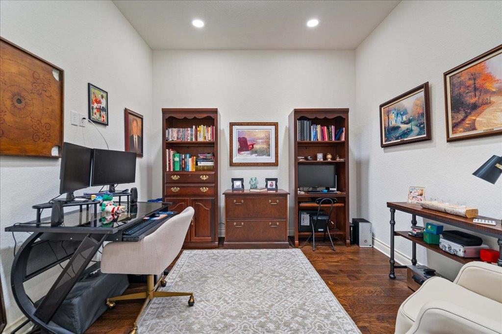 102 Bella Toscana Avenue Lakeway TX 78734