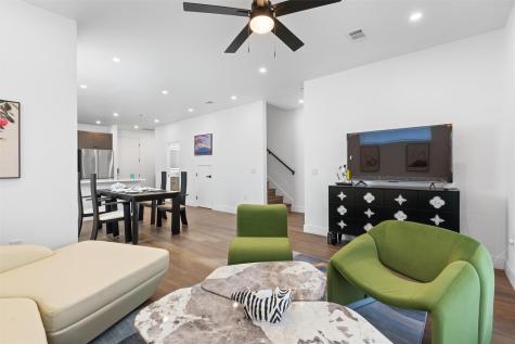 1208 W Oltorf Street Austin TX 78704