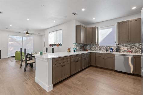 1208 W Oltorf Street Austin TX 78704