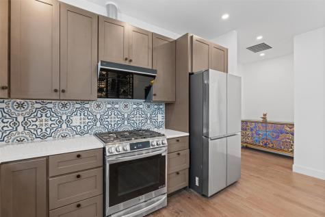 1208 W Oltorf Street Austin TX 78704