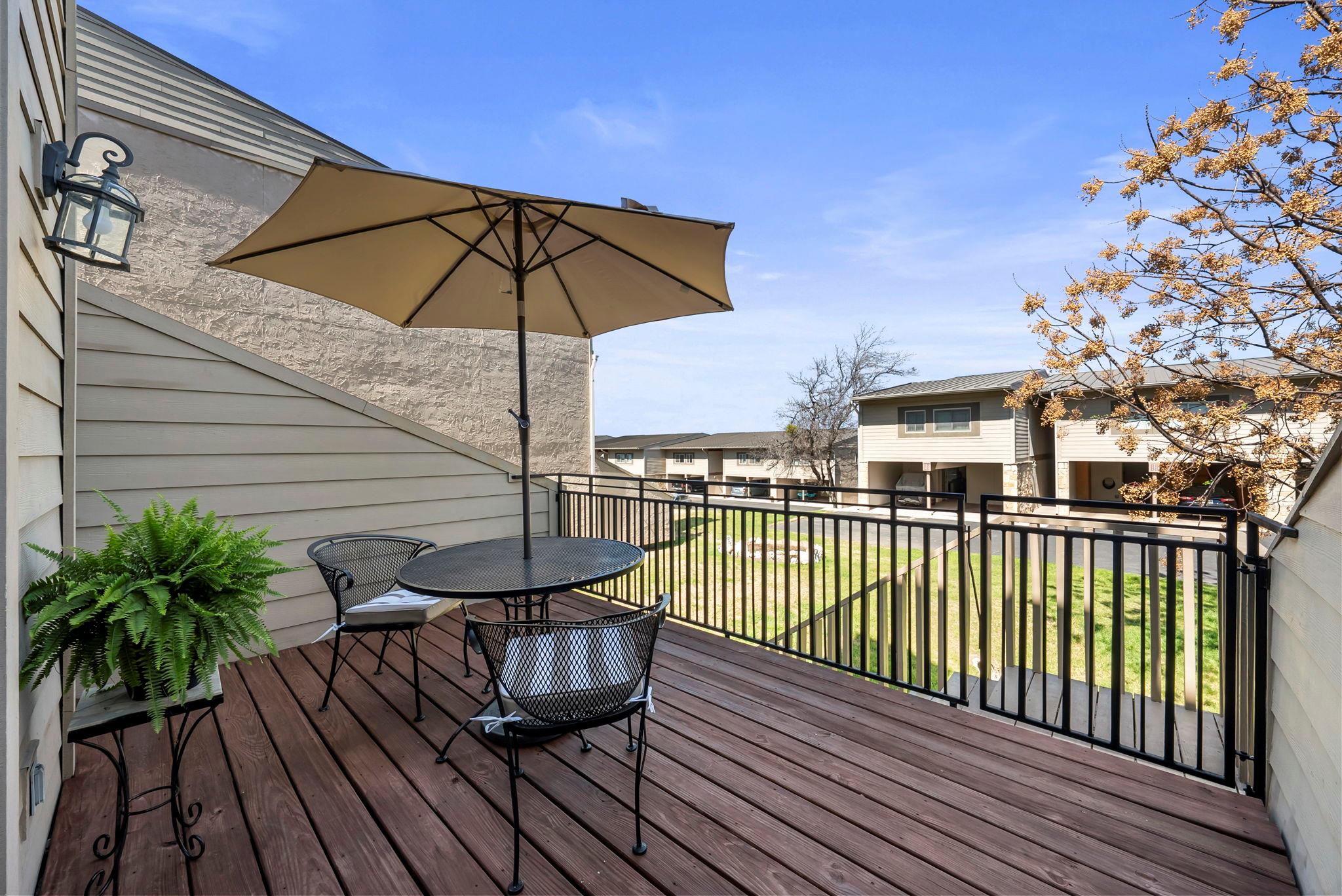 300 Out Yonder Horseshoe Bay TX 78657