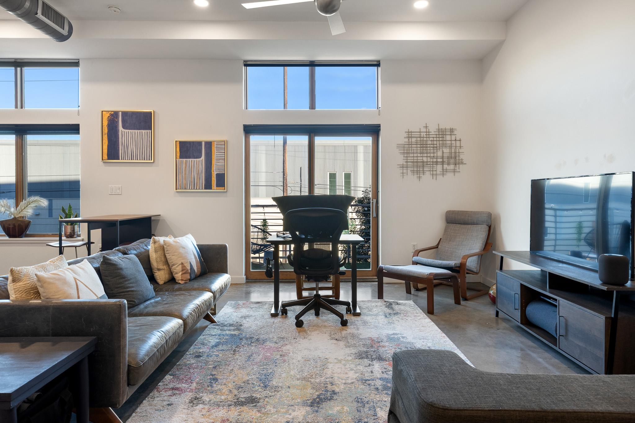 2124 E 6th Street Austin TX 78702