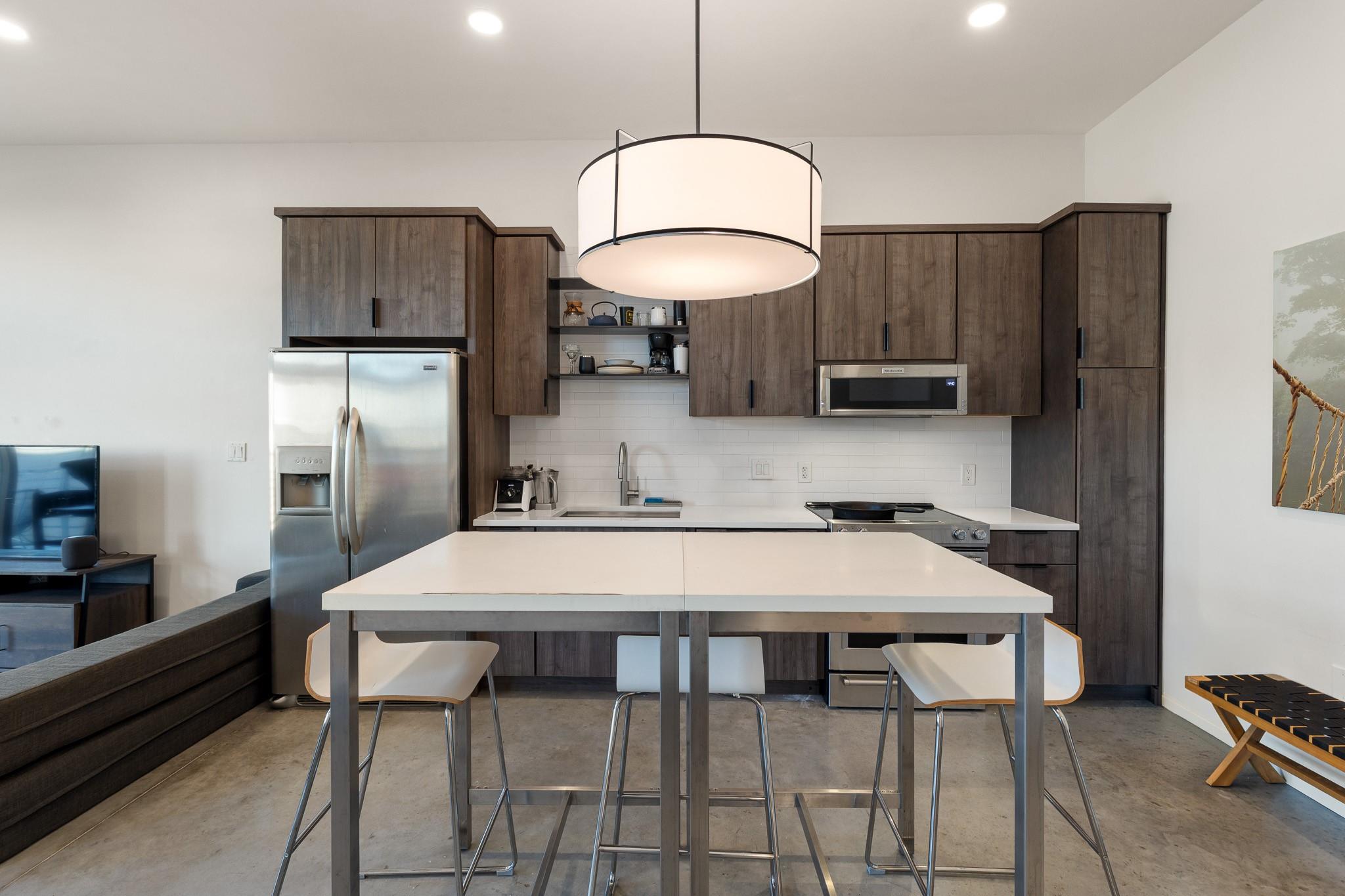 2124 E 6th Street Austin TX 78702