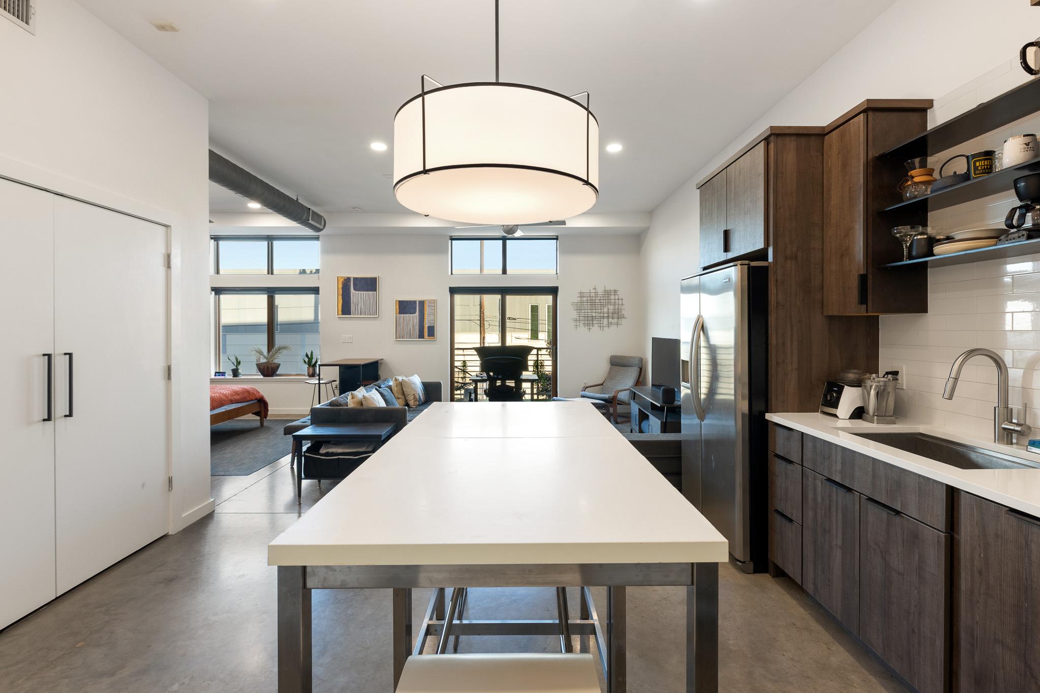 2124 E 6th Street Austin TX 78702