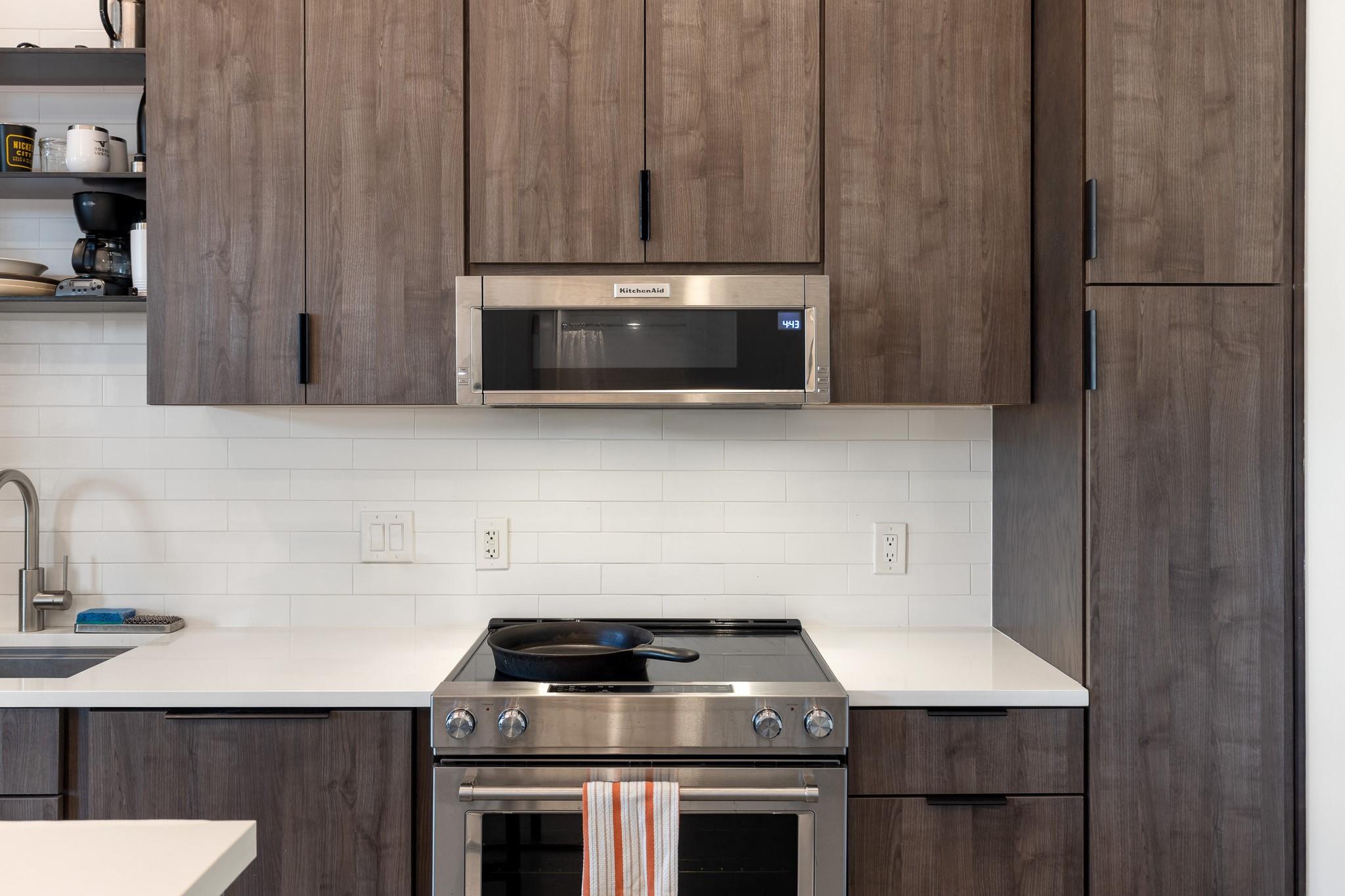 2124 E 6th Street Austin TX 78702