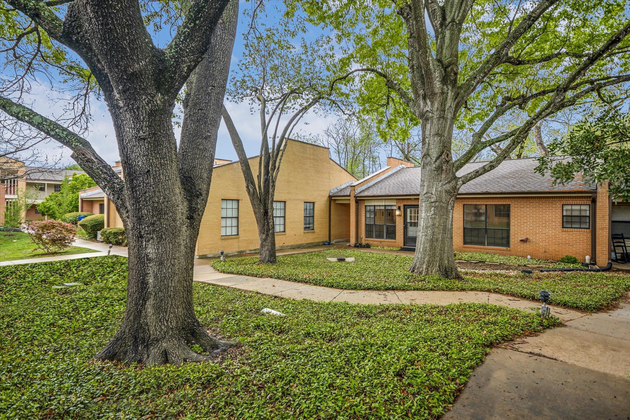 2301 Lawnmont Avenue Austin TX 78756