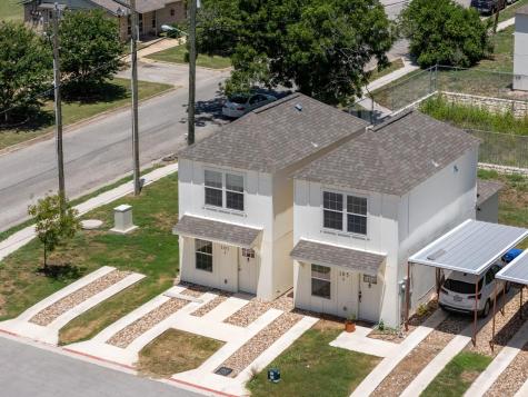 230 Debus Drive Taylor TX 76574