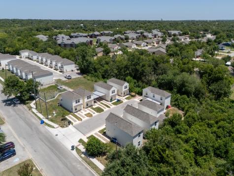 230 Debus Drive Taylor TX 76574