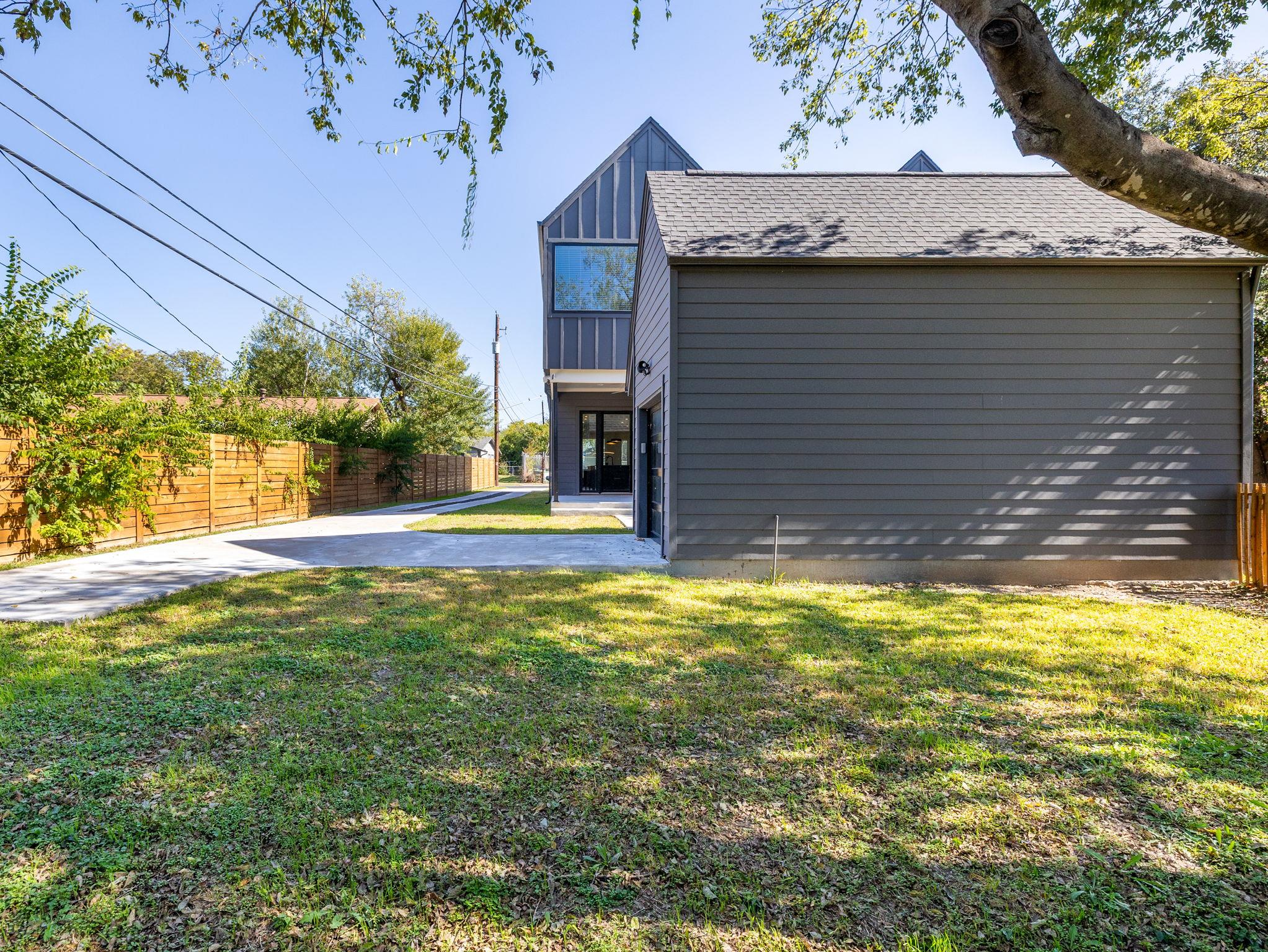 6620 Isabelle Drive Austin TX 78752