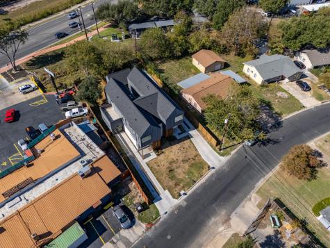 6620 Isabelle Drive Austin TX 78752