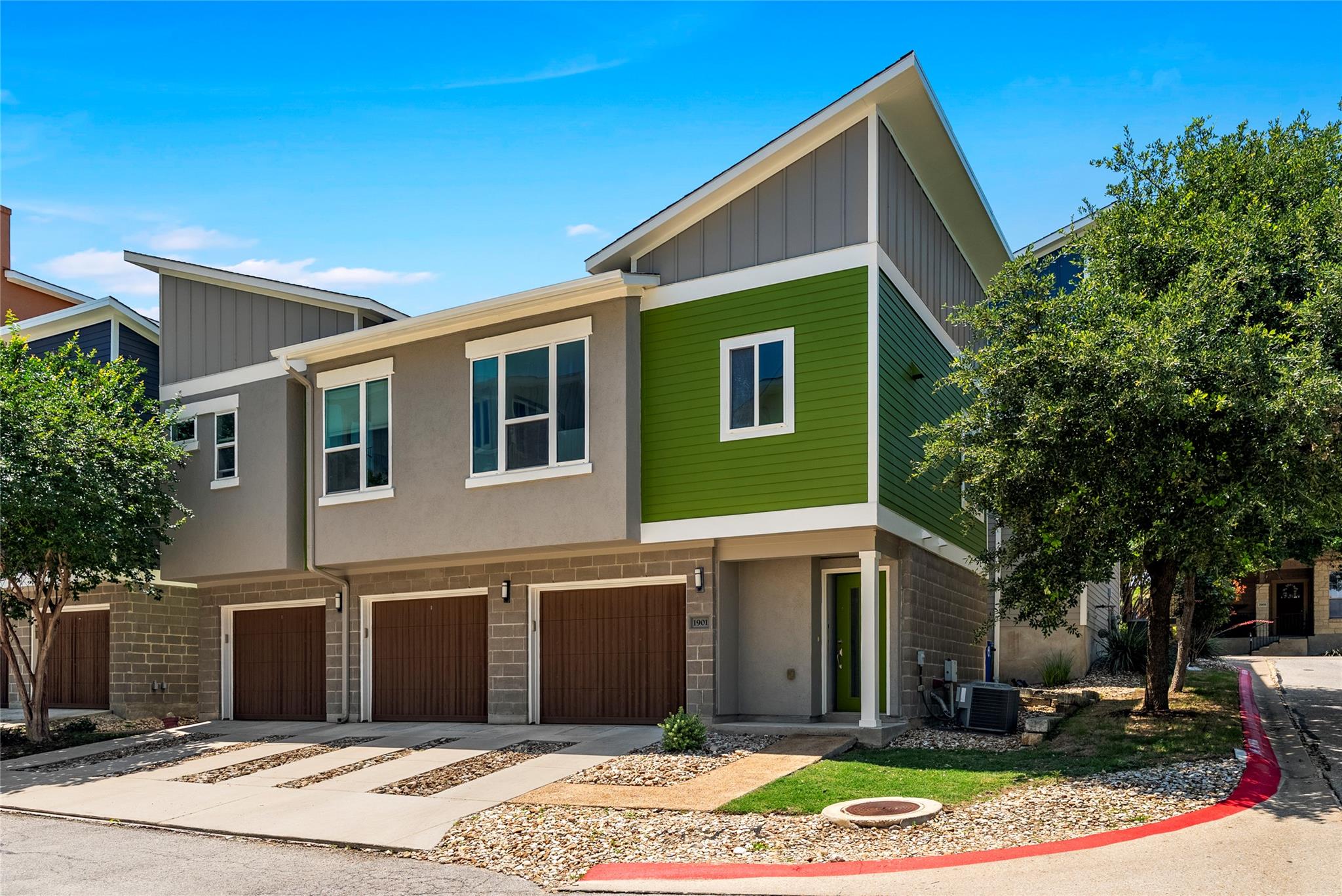 1901 Warely Lane Austin TX 78741