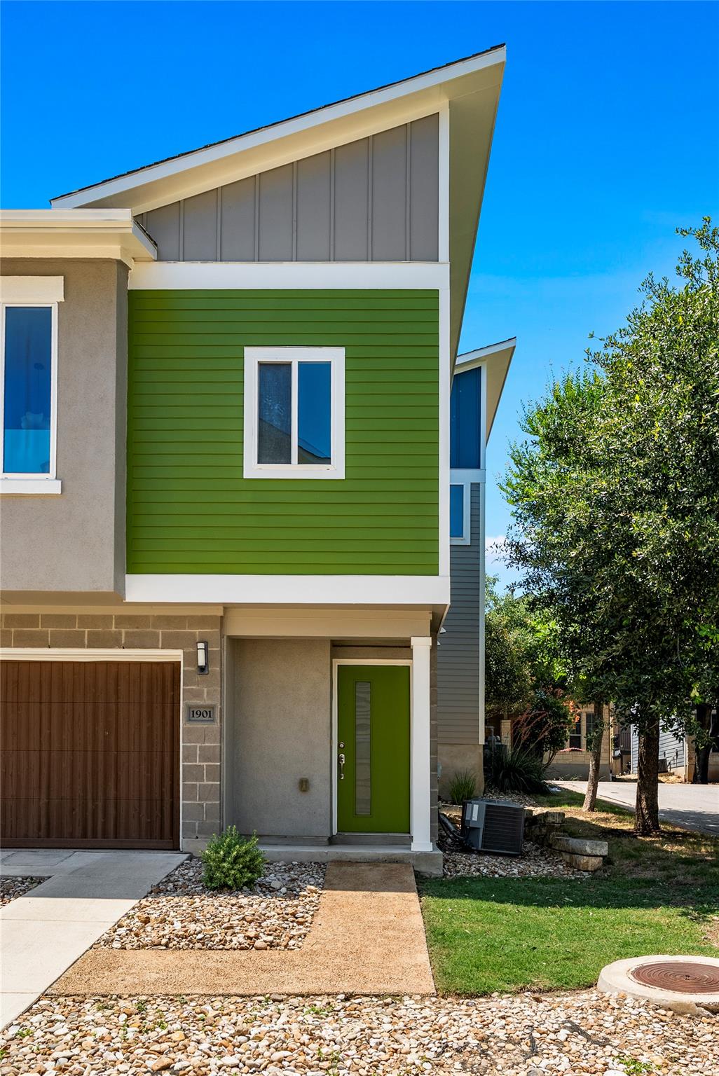 1901 Warely Lane Austin TX 78741
