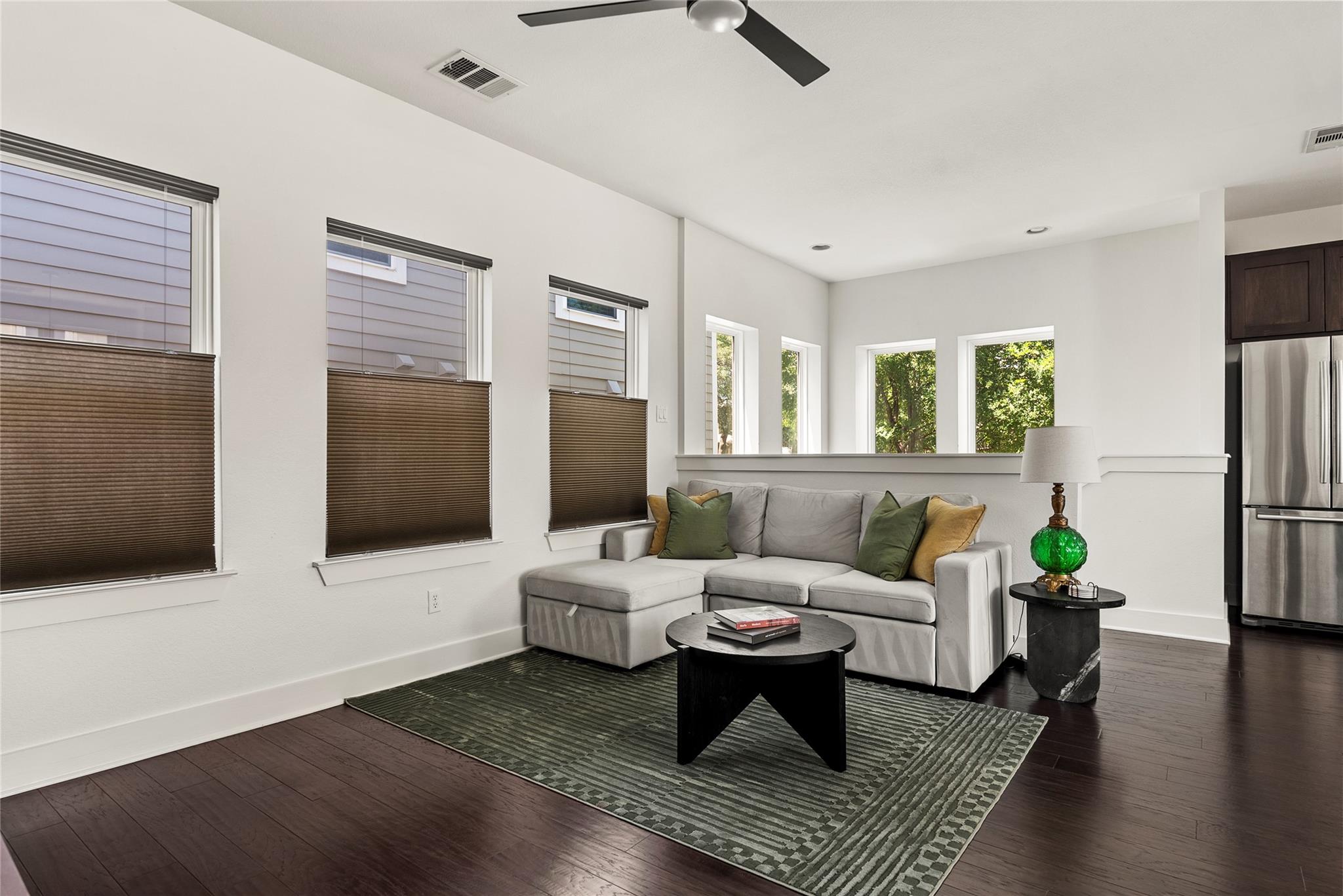 1901 Warely Lane Austin TX 78741