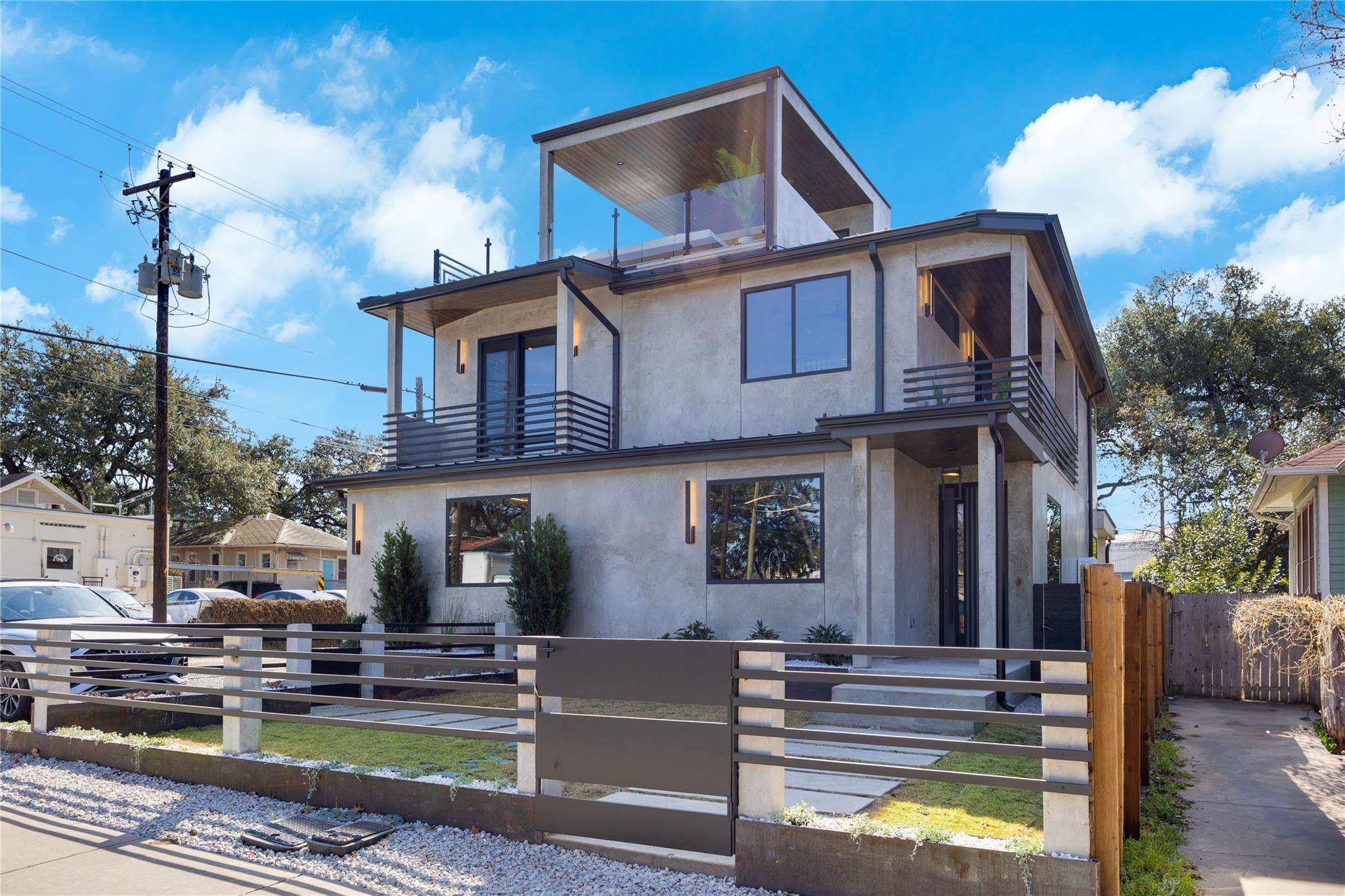 107 W Johanna Street Austin TX 78704
