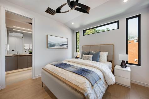 107 W Johanna Street Austin TX 78704