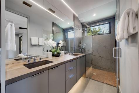 107 W Johanna Street Austin TX 78704
