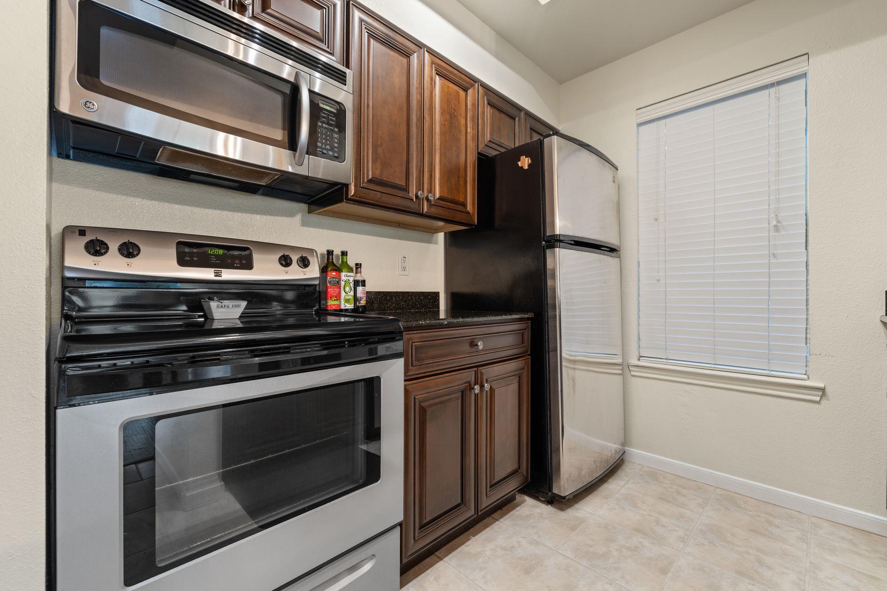6000 Shepherd Mountain Cove Austin TX 78730