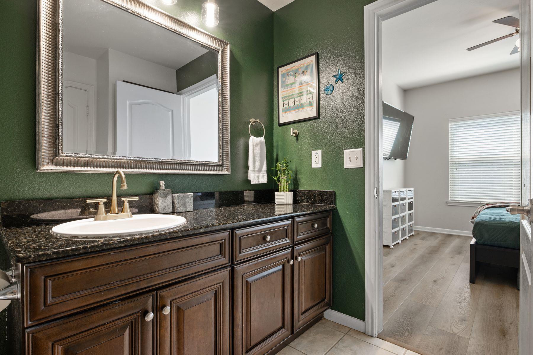 6000 Shepherd Mountain Cove Austin TX 78730