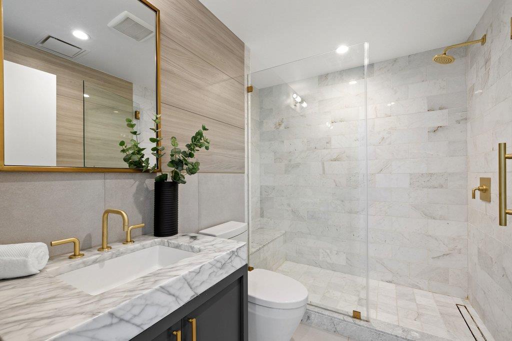 70 Rainey Street Austin TX 78701