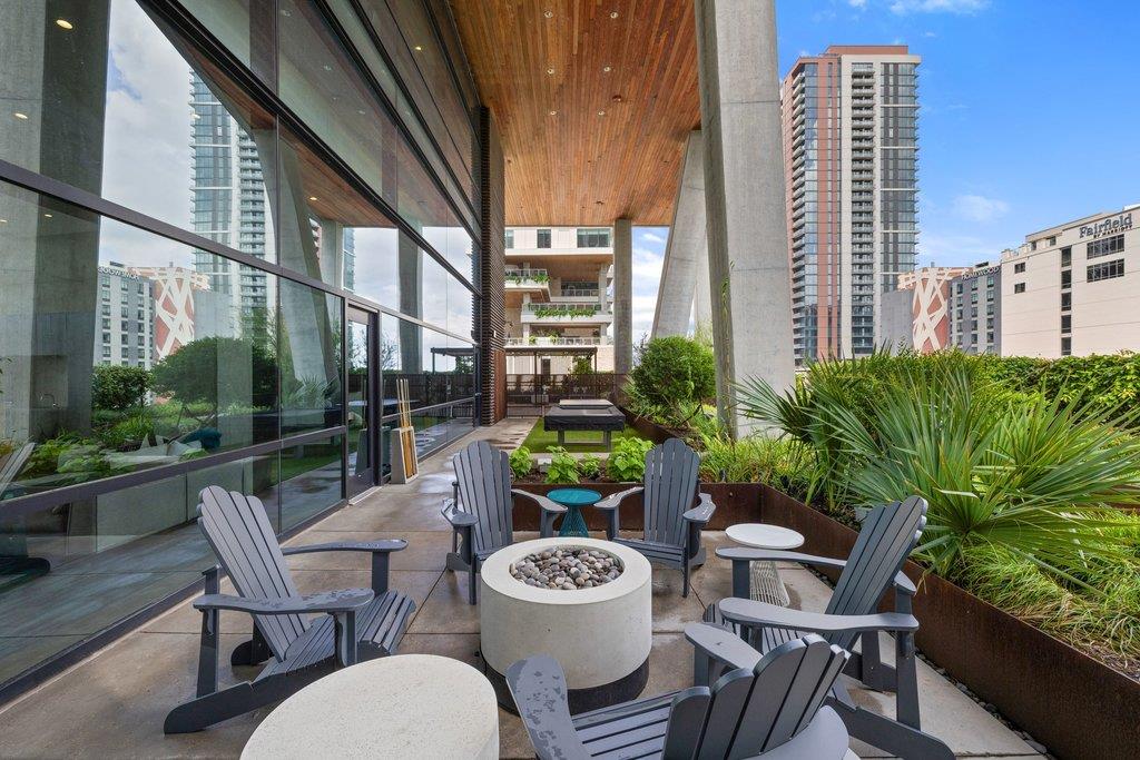 70 Rainey Street Austin TX 78701