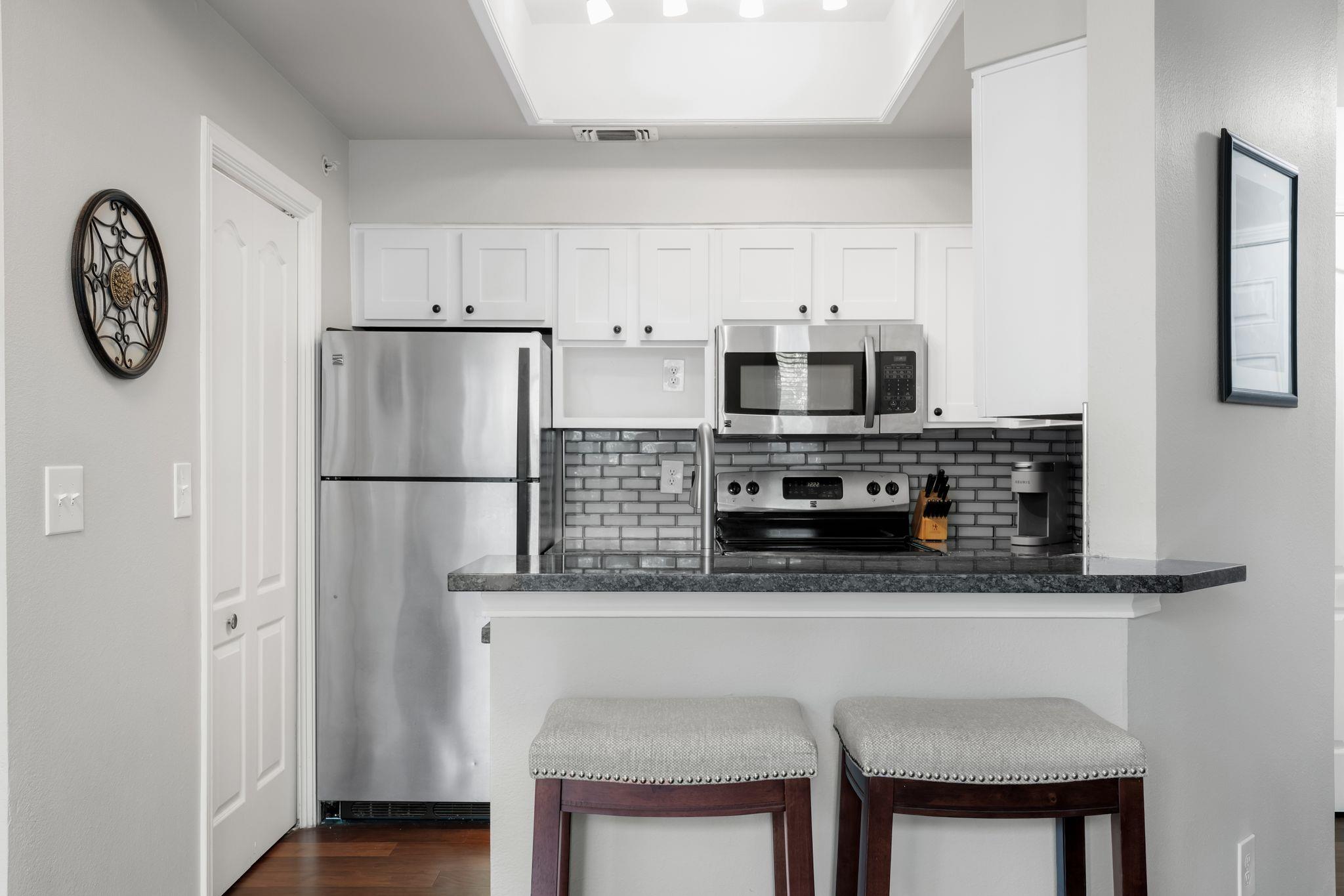 6000 Shepherd Mountain Cove Austin TX 78730