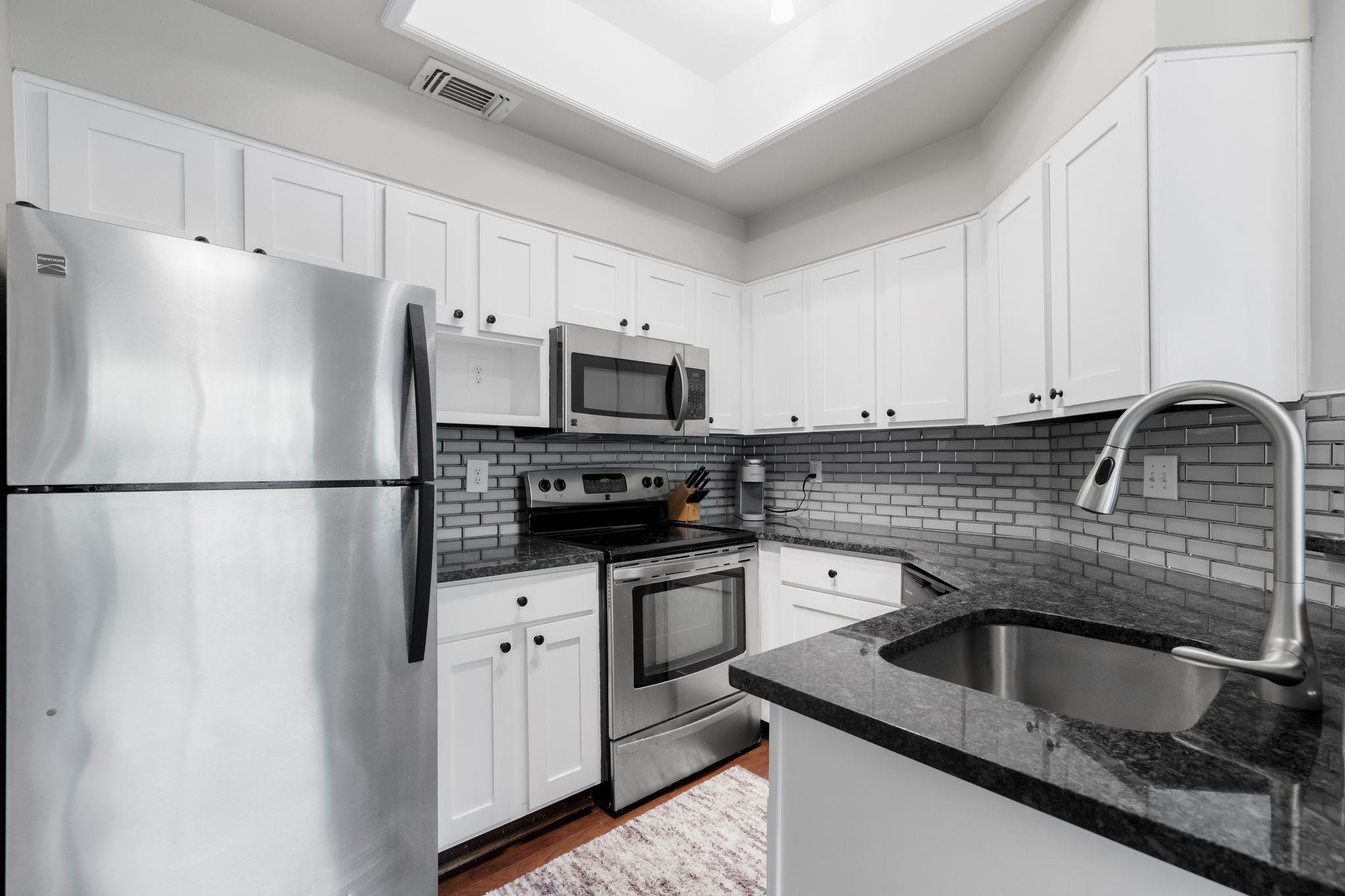 6000 Shepherd Mountain Cove Austin TX 78730