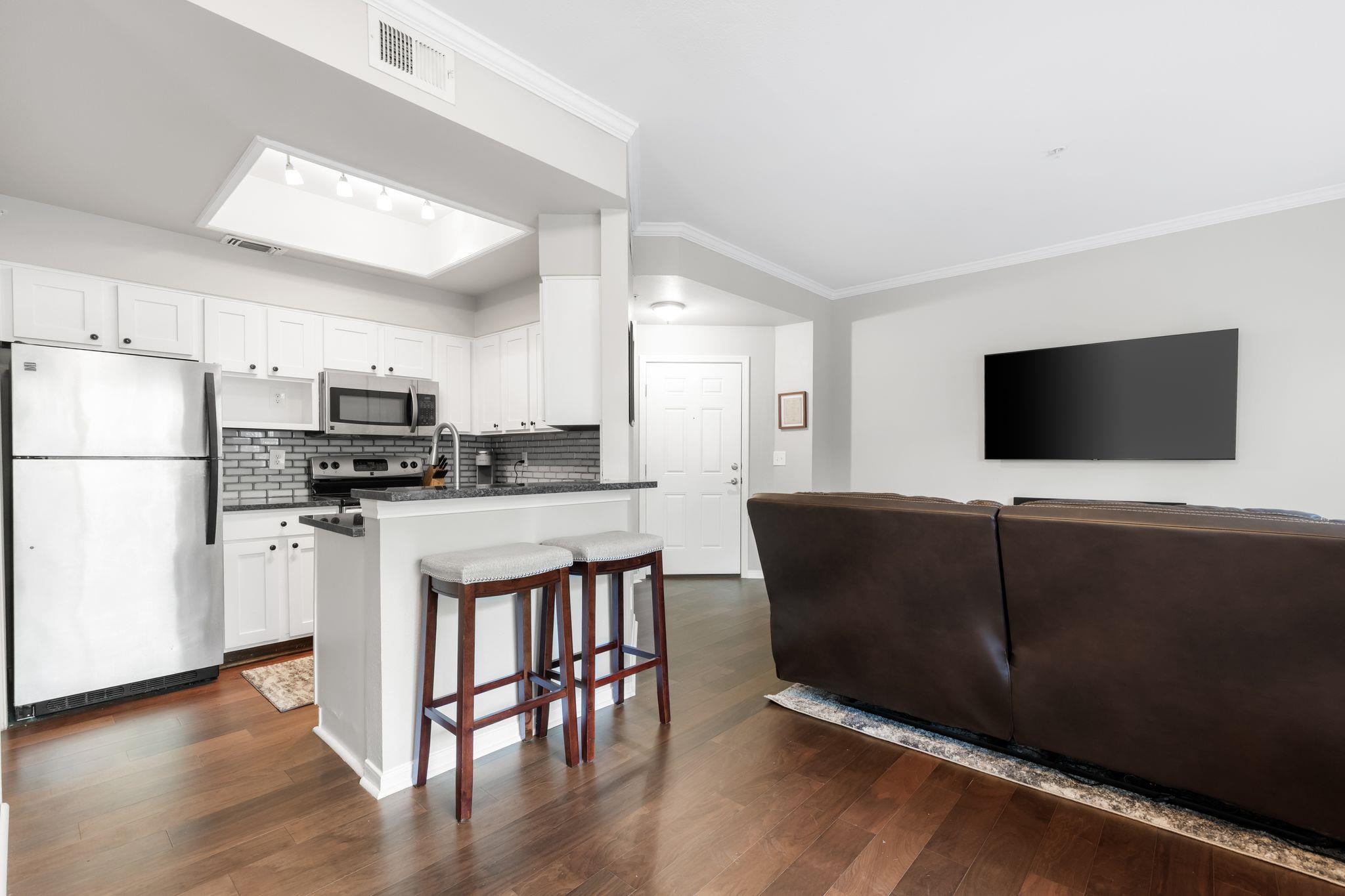 6000 Shepherd Mountain Cove Austin TX 78730