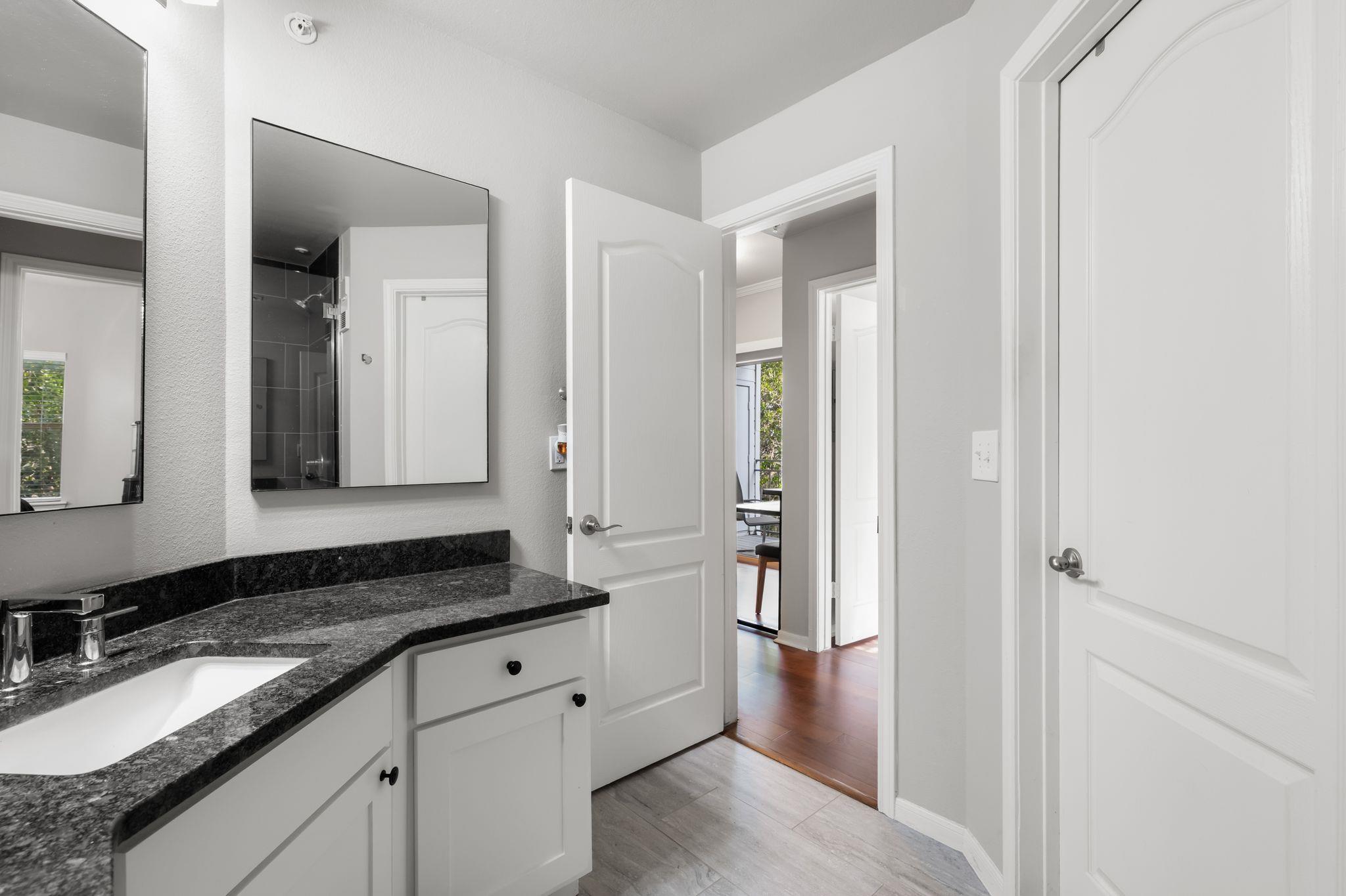 6000 Shepherd Mountain Cove Austin TX 78730