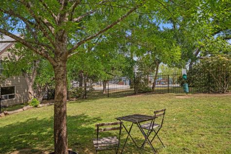 1514 Parker Lane Austin TX 78741