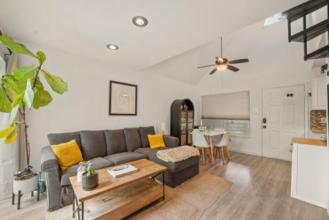 1514 Parker Lane Austin TX 78741