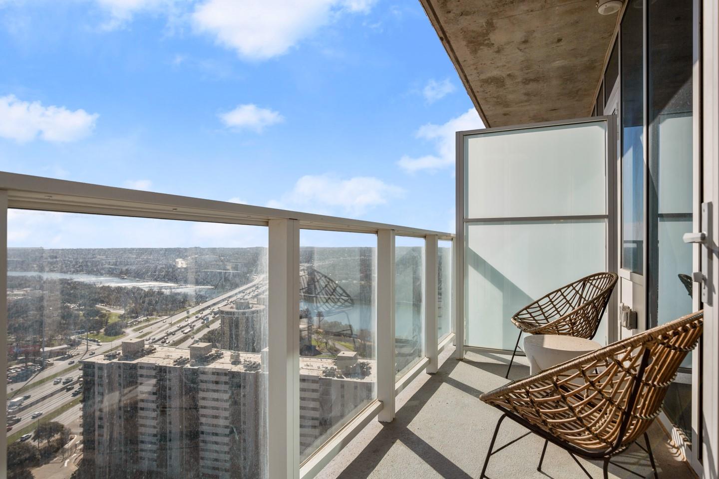 48 East Avenue Austin TX 78701