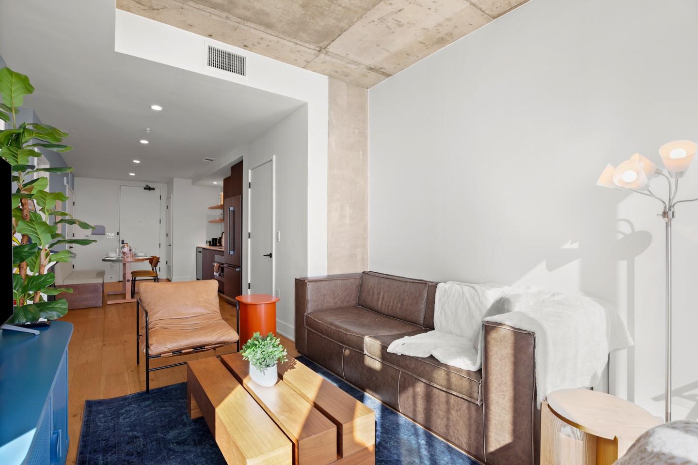 48 East Avenue Austin TX 78701
