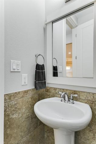 2206 Schriber Street Austin TX 78704