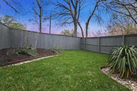 2206 Schriber Street Austin TX 78704