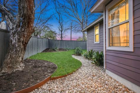 2206 Schriber Street Austin TX 78704
