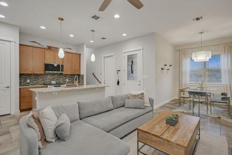2206 Schriber Street Austin TX 78704
