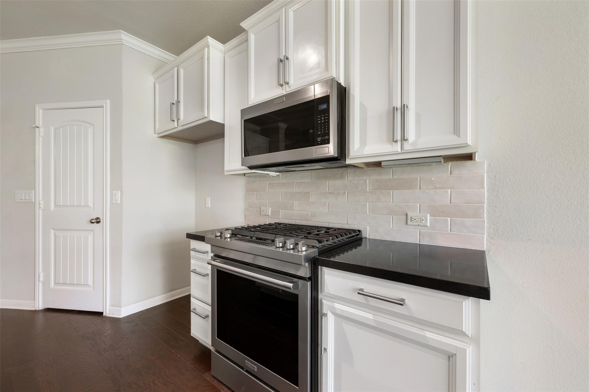 211 Parable Cove Pflugerville TX 78660