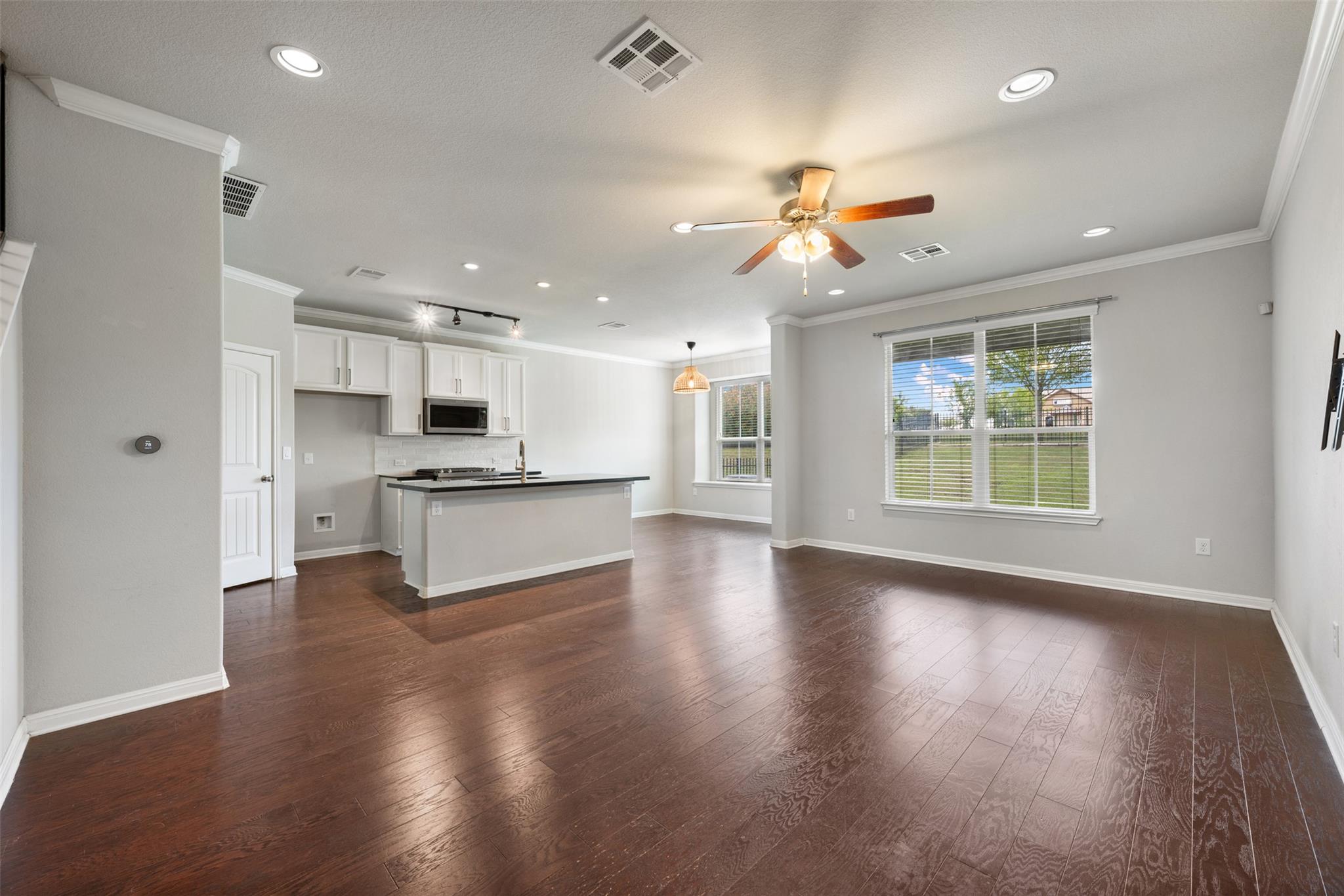211 Parable Cove Pflugerville TX 78660