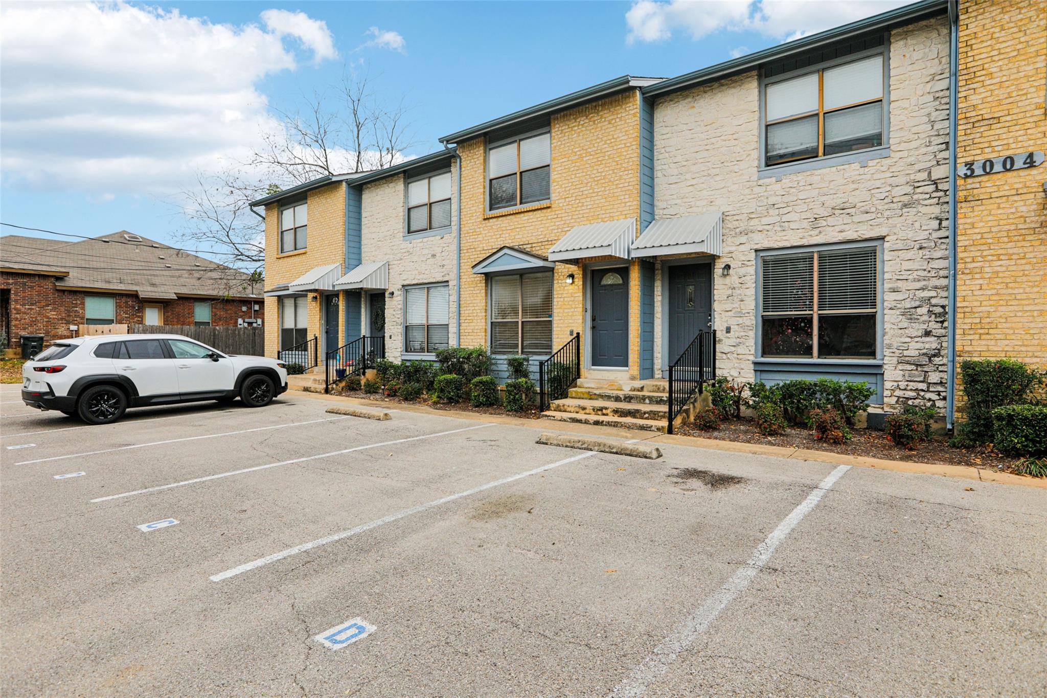 3004 Whisper Oaks Lane Georgetown TX 78628