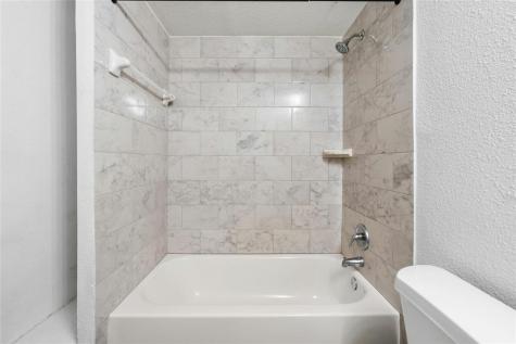 1910 Robbins Place Austin TX 78705