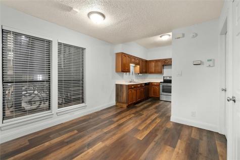 1910 Robbins Place Austin TX 78705