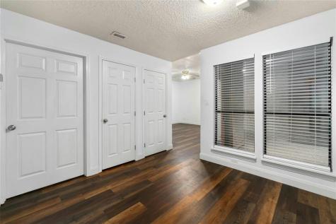 1910 Robbins Place Austin TX 78705
