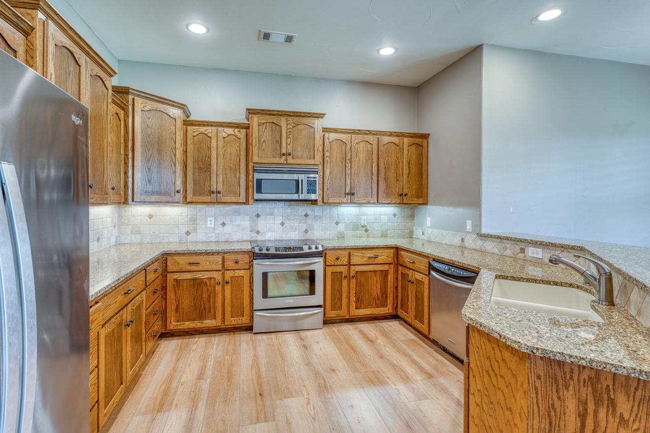 129 Hi Valley Trail Horseshoe Bay TX 78657